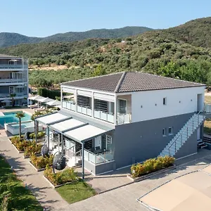 Aparthotel Astra Luxury, Sarti
