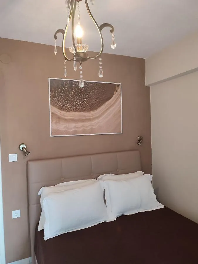Elsea Apartments Sarti 0*,
