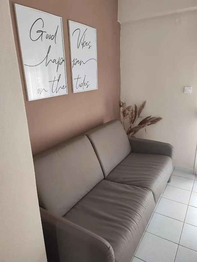 Elsea Apartments Sarti 0*,